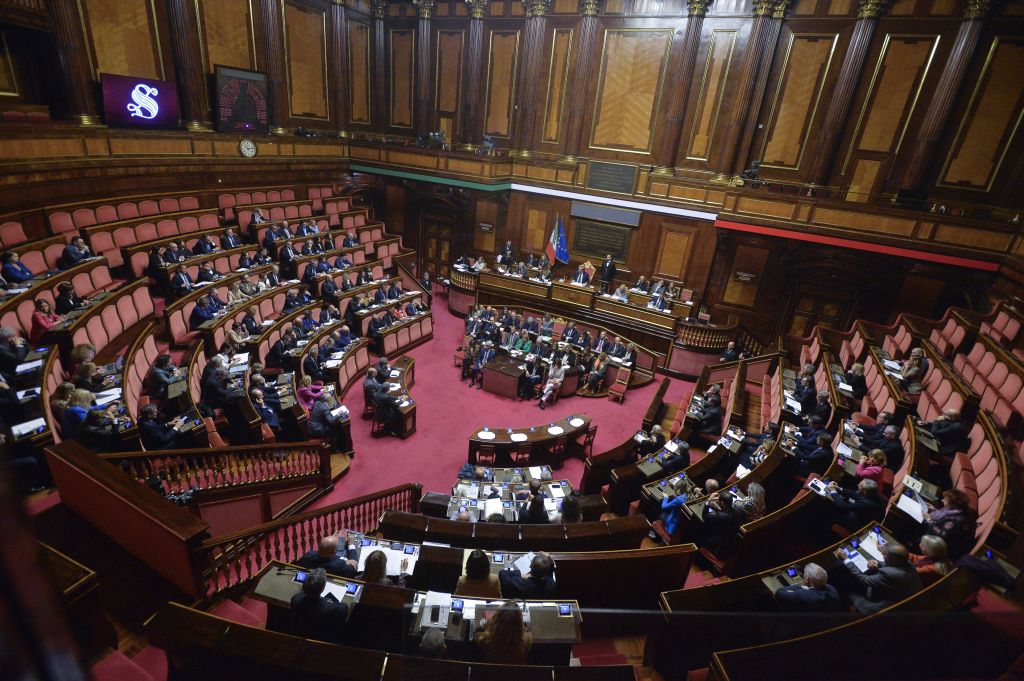 Via libera dal Senato al Dl flussi, è legge Via libera dal Senato al Dl flussi, è legge