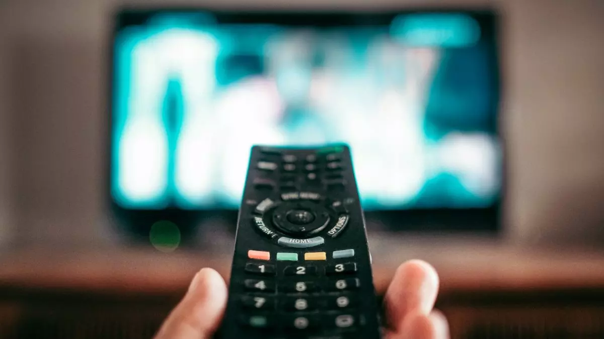 Più di 15 milioni gli italiani che guardano la televisione via satellite Più di 15 milioni gli italiani che guardano la televisione via satellite