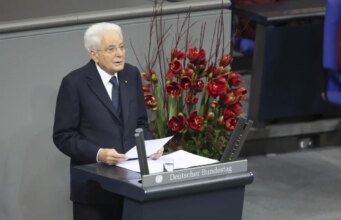 Mattarella “All’orizzonte nuovi Dottor Stranamore che amano la bomba”