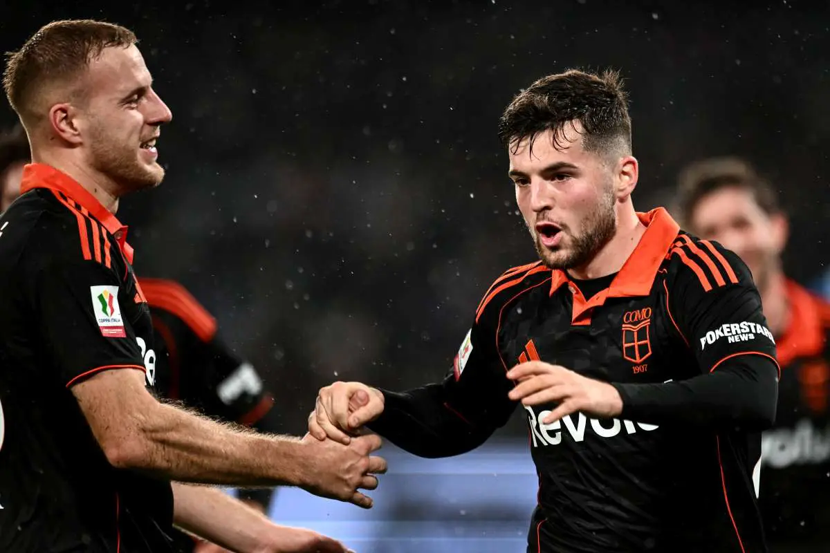 Napoli ko ai rigori, Como in semifinale di Coppa Italia contro l&rsquo;Inter