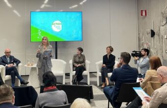 Diabete, da Roche un sistema di monitoraggio del glucosio basato sull’IA