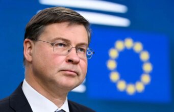 Commissione Ue, il conflitto in Medio Oriente rallenta la crescita