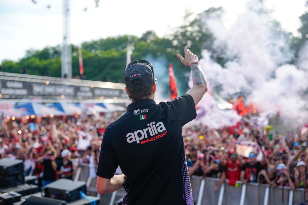 Bezzecchi vince il Gran Premio d&rsquo;Italia davanti a Martin e Bagnaia