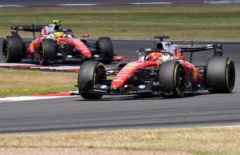Vittoria Ferrari con Leclerc a Silverstone, Russell e Hamilton sul podio