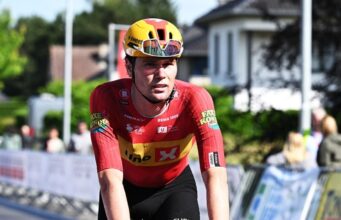 Waerenskjold vince in volata 11^ tappa al Tour, Pogacar resta in giallo