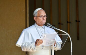 Ceuta, Papa “Si trovino soluzioni di pace, stabilità e giustizia per i migranti”