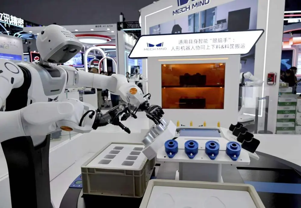 Cina, il settore IA cresce del 40% nel 2025 Cina, il settore IA cresce del 40% nel 2025