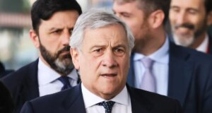 Manovra, Tajani &ldquo;Contrario a extraprofitti, parola che sa di Unione Sovietica&rdquo;