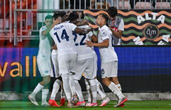 La Lazio batte il Venezia 2-0 e aggancia Roma e Inter in testa